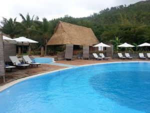 THI CÔNG NHÀ MÁI LÁ KHU NGHỈ DƯỠNG, HOMESTAY, RESORT 1