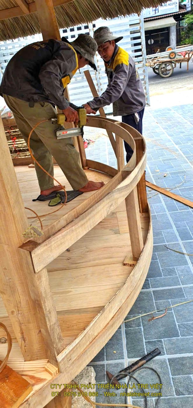 Thi Công Chòi Tranh Miền Tây & Sân Vườn 9 Chòi tranh là nơi lý tưởng để đọc sách, thưởng trà.
